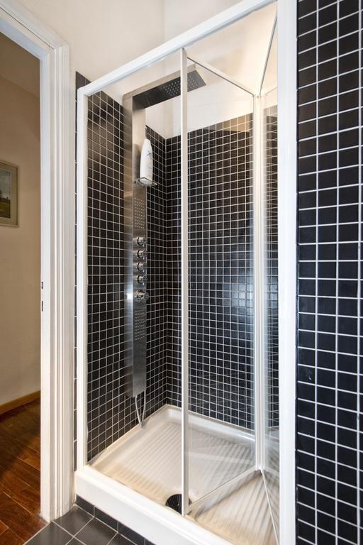 Fontana De Trevi Apartment Ρώμη Δωμάτιο φωτογραφία