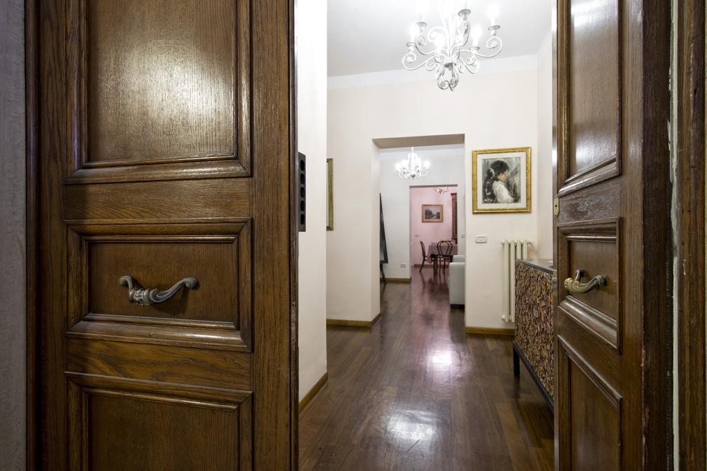 Fontana De Trevi Apartment Ρώμη Δωμάτιο φωτογραφία